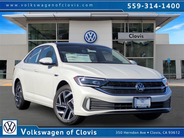 New 2024 Volkswagen Jetta 1.5T SEL 4D Sedan in Clovis #V240043