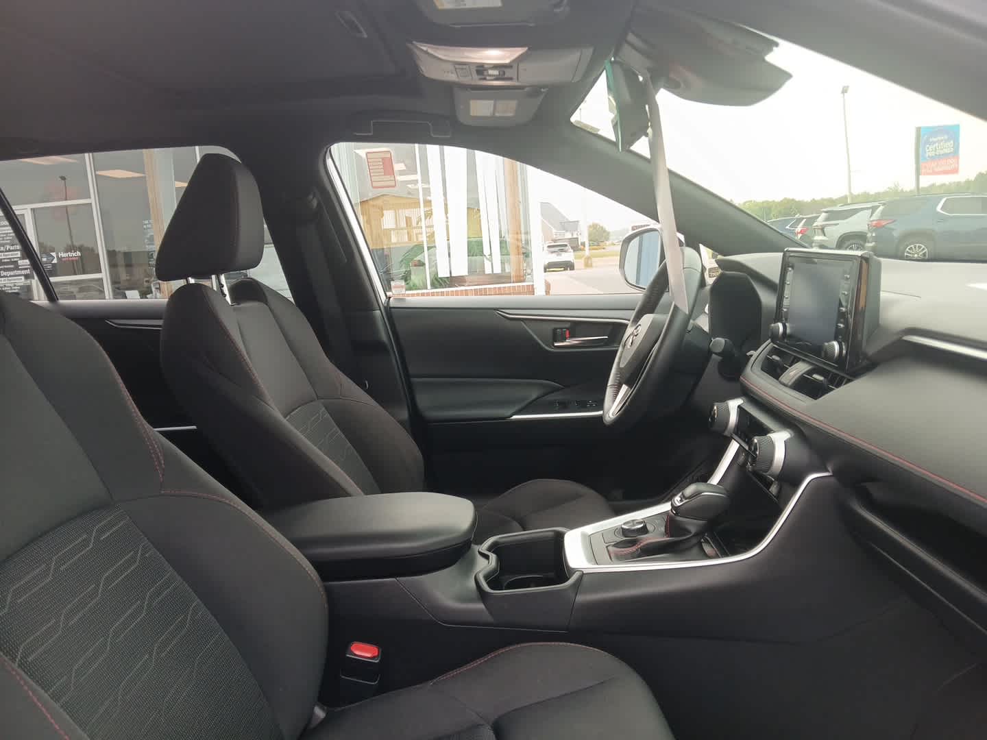 2022 Toyota RAV4 Prime SE photo 17