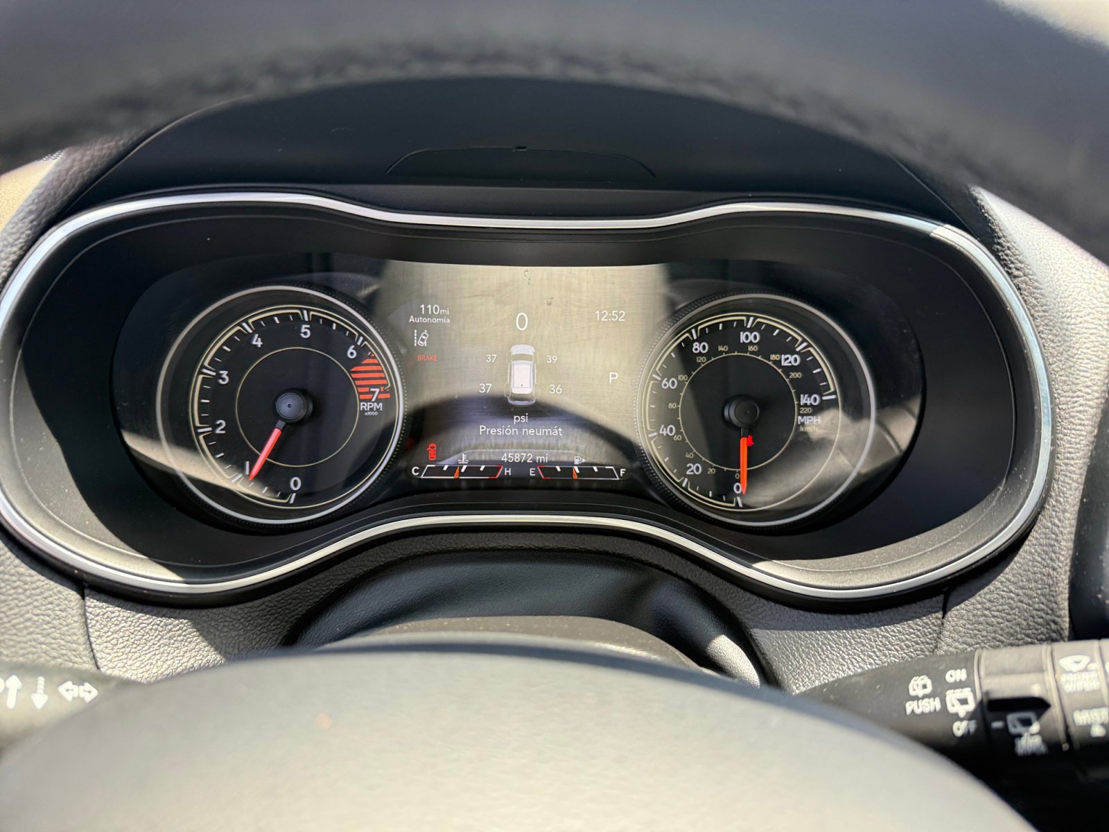 2023 Jeep Cherokee Altitude photo 10