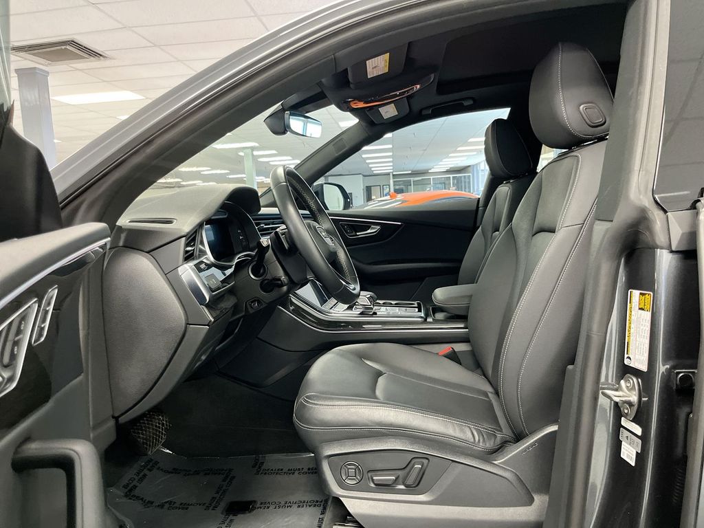 2021 Audi Q8 line Premium Plus photo 13