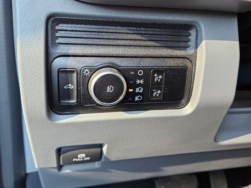 2024 Ford F-250 XLT photo 26