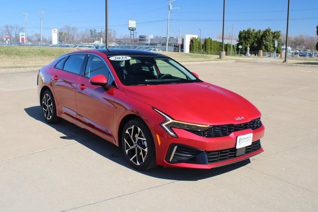 2025 Kia K5 EX photo 3