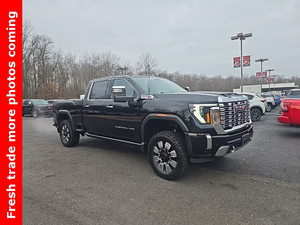 2024 GMC Sierra 2500HD Denali's photo
