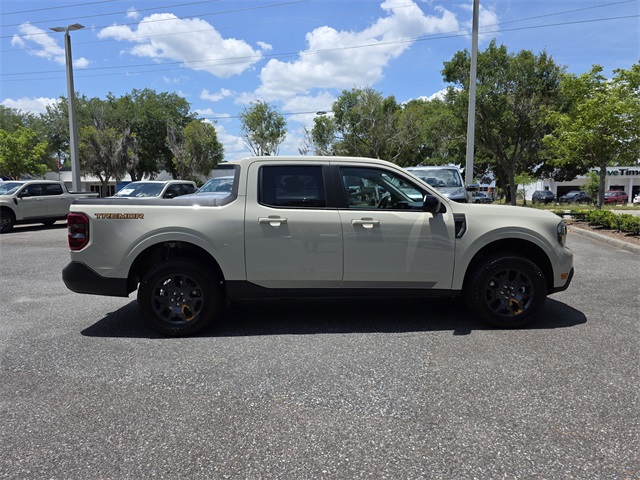 2024 Ford Maverick Lariat photo 2