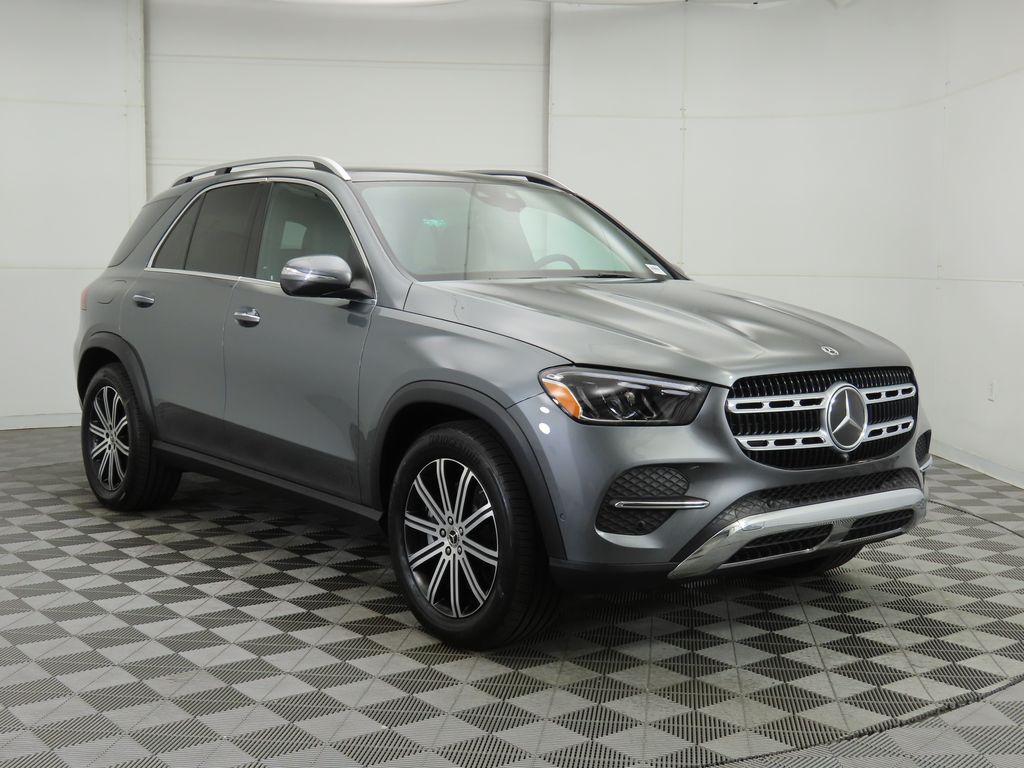 2026 Mercedes Benz GLE 450e 4MATIC photo 2