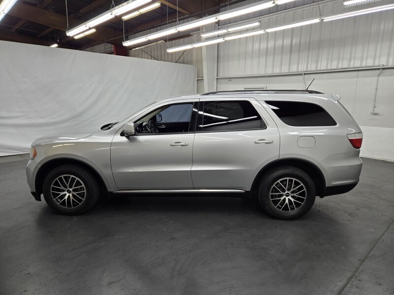 2012 Dodge Durango Crew photo 2