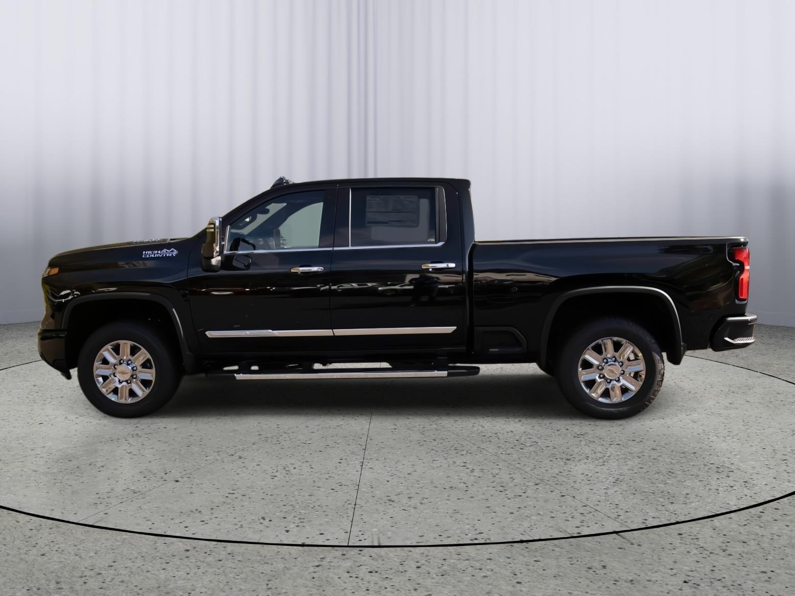 2026 Chevrolet Silverado 2500HD High Country photo 3