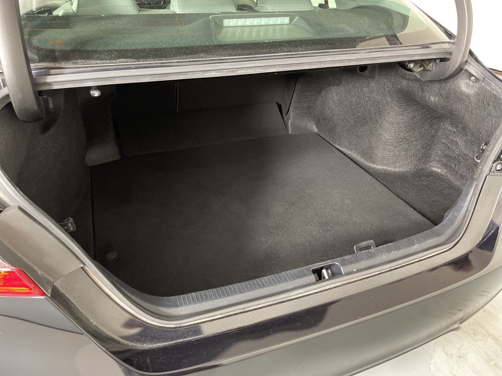 2023 Toyota Camry SE photo 31