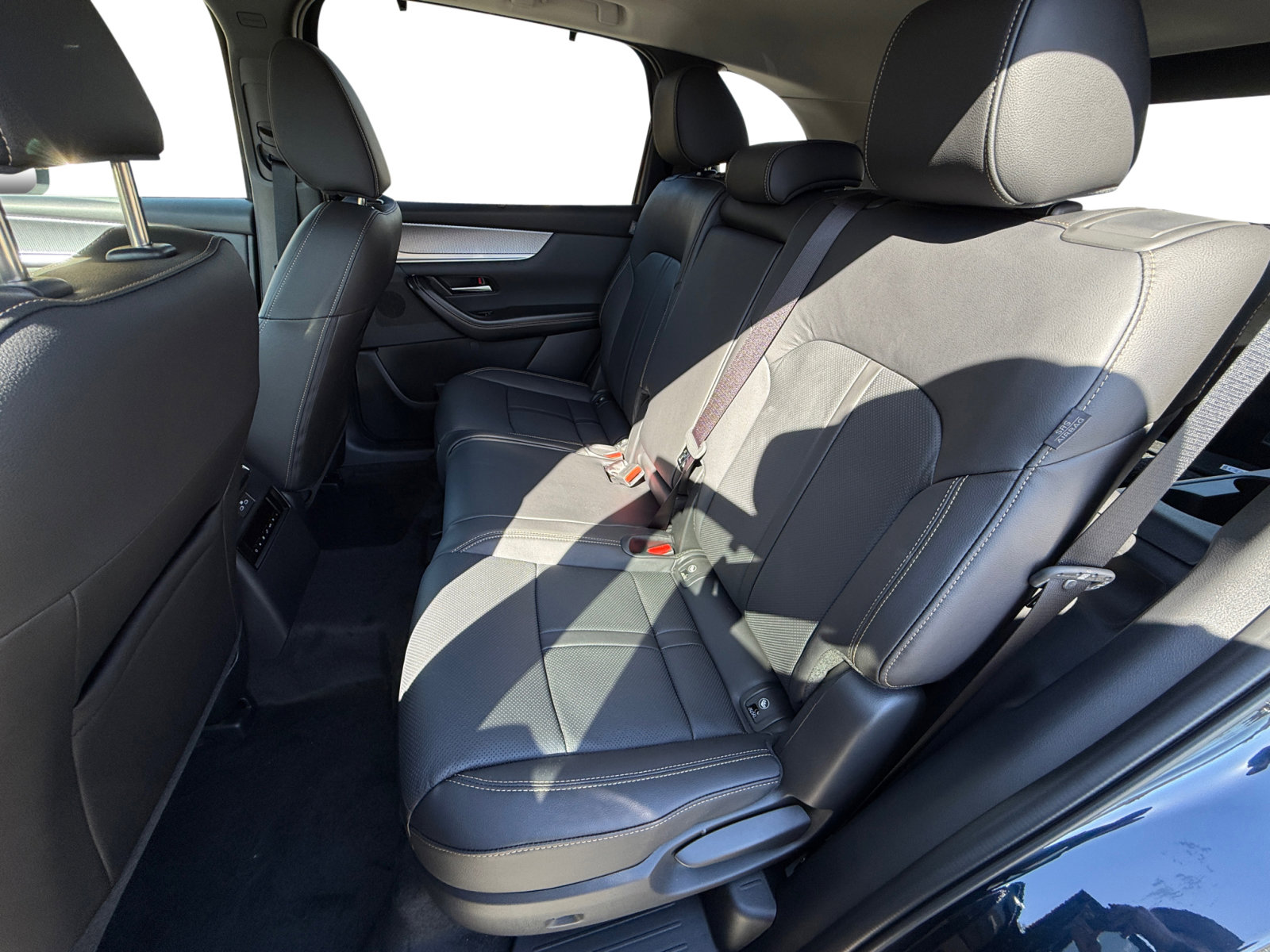 2025 Mazda CX-90 Preferred photo 15