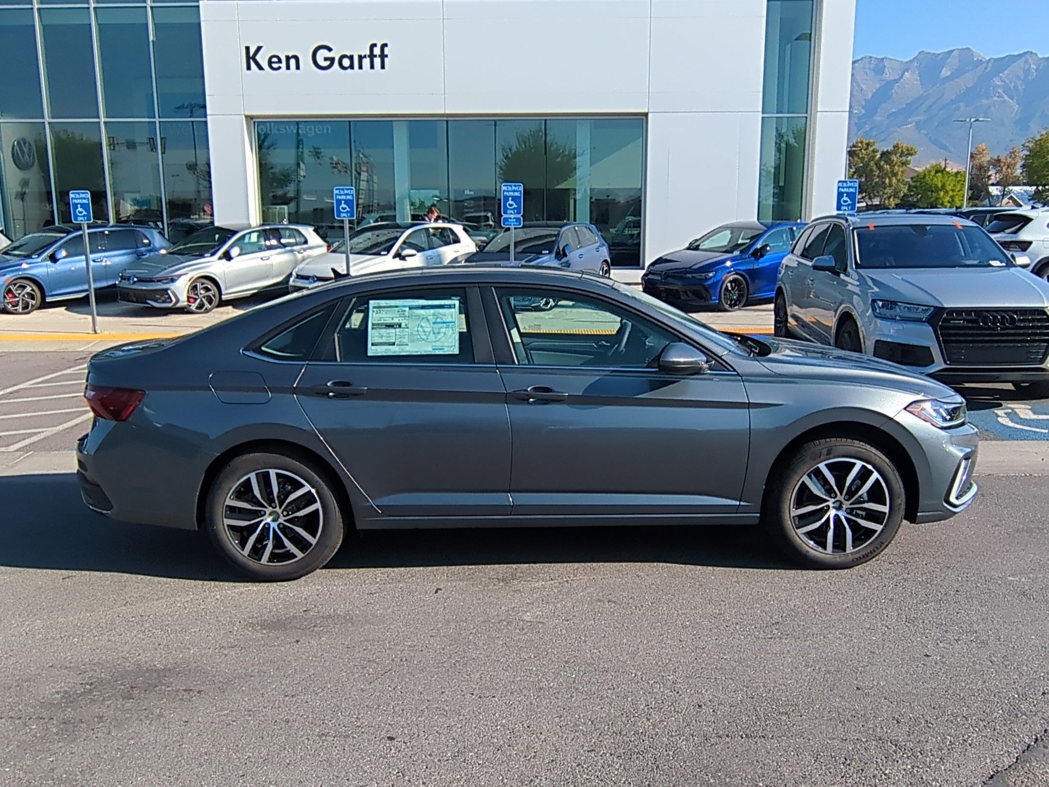 2025 Volkswagen Jetta SE photo 2