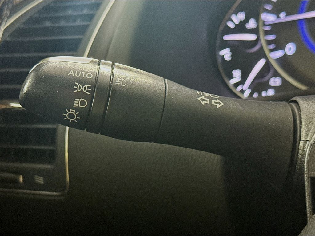 2019 Infiniti QX80 Luxe photo 11