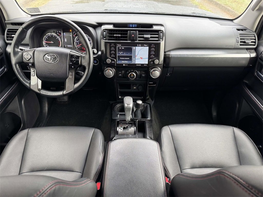 2024 Toyota 4Runner TRD Off-Road Premium 4WD photo 2