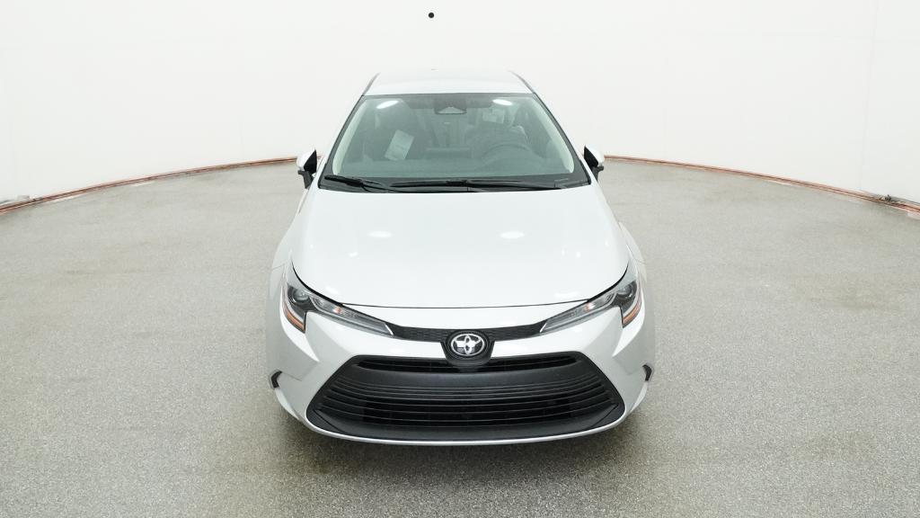 2026 Toyota Corolla LE photo 2