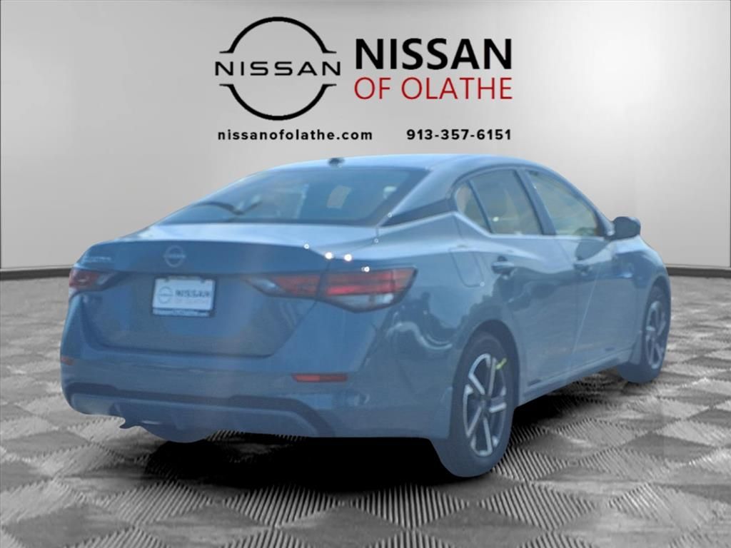 2025 Nissan Sentra SV photo 18