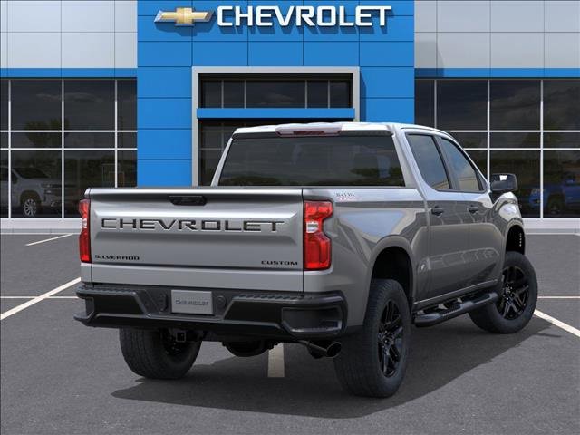 2026 Chevrolet Silverado 1500 Custom photo 3