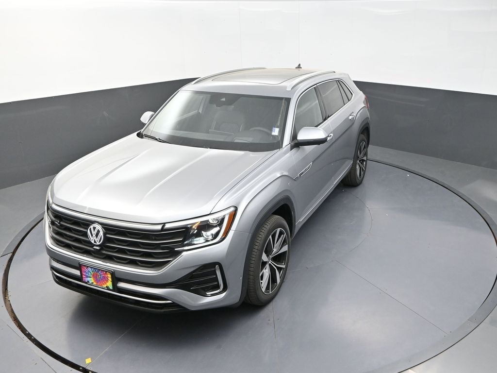 2025 Volkswagen Atlas Cross Sport SEL Premium R-Line photo 12
