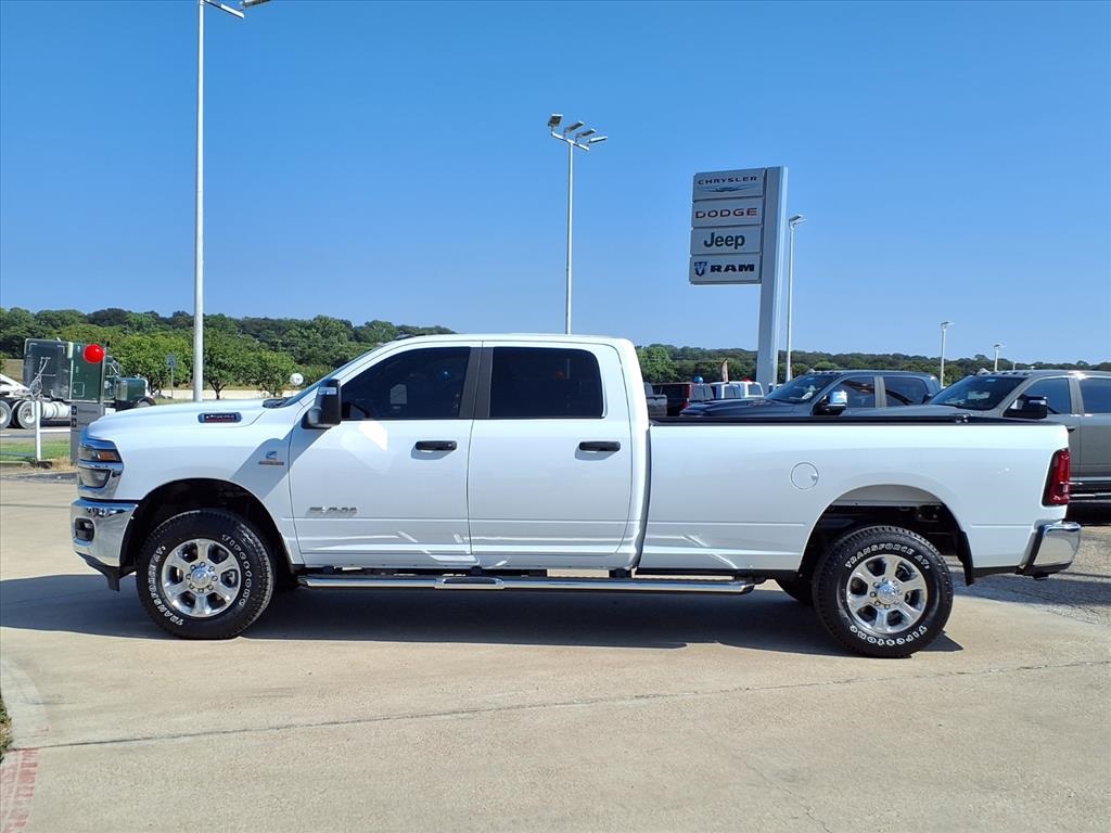 2026 Ram 2500 Big Horn photo 4
