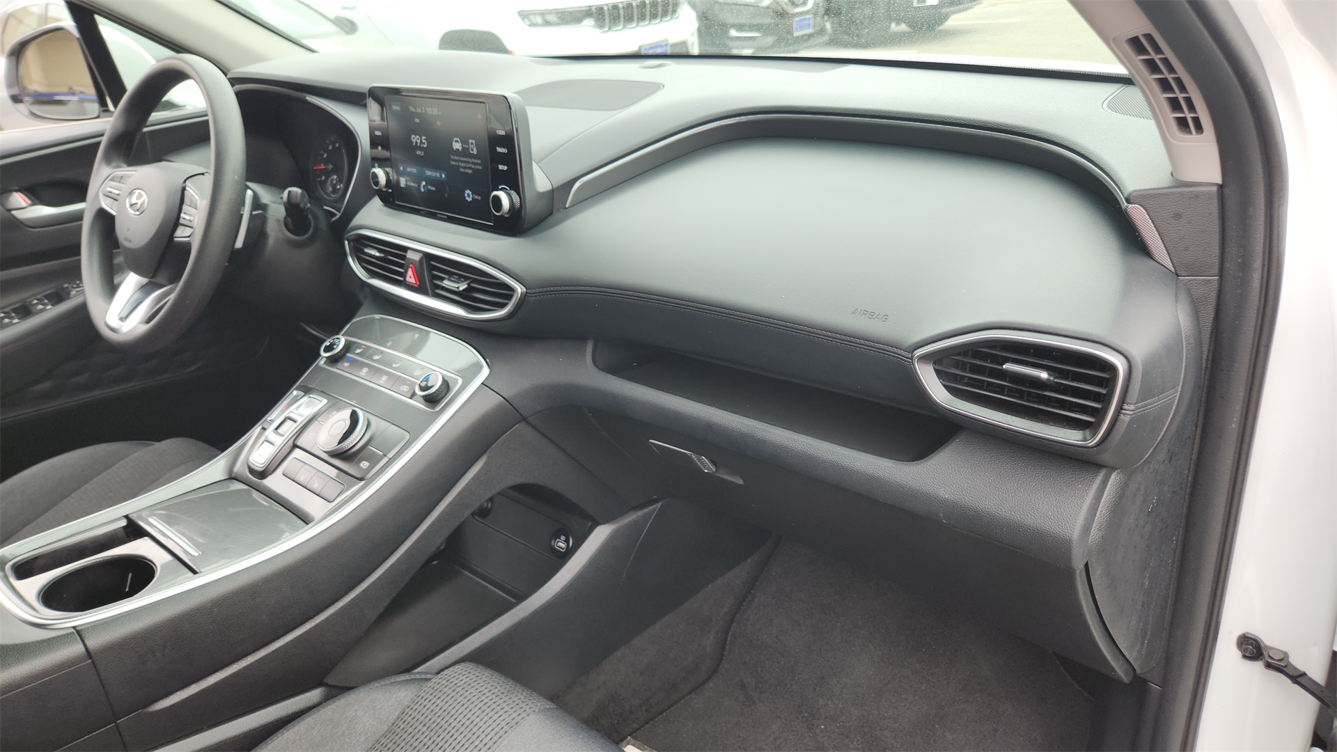 2022 Hyundai Santa Fe SEL photo 18