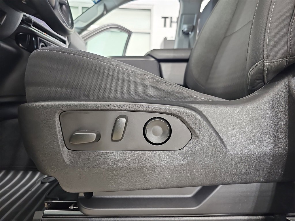 2023 Chevrolet Silverado 1500 LT photo 26