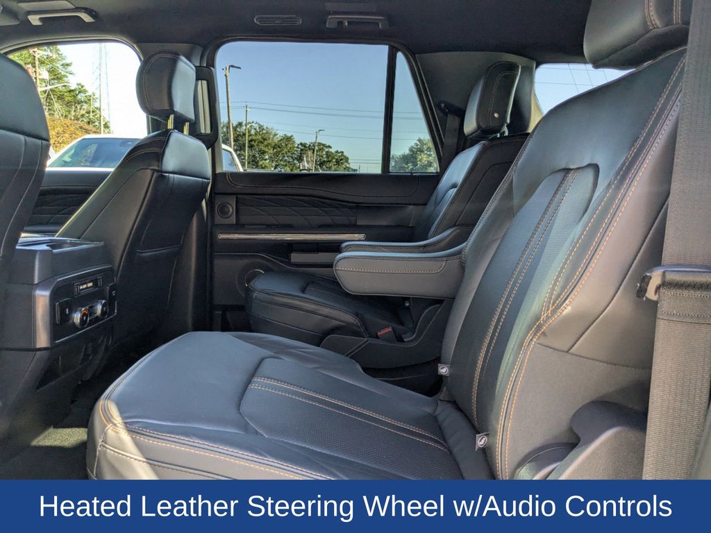 2024 Ford Expedition Platinum MAX photo 16