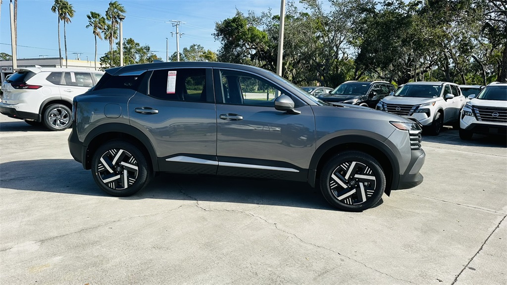 2026 Nissan Kicks SV photo 5