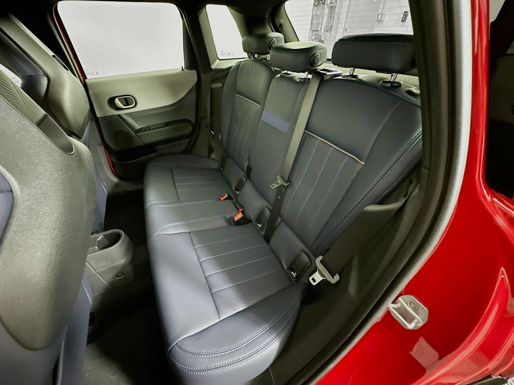2025 Mini Cooper 4 Door Hardtop Signature photo 17