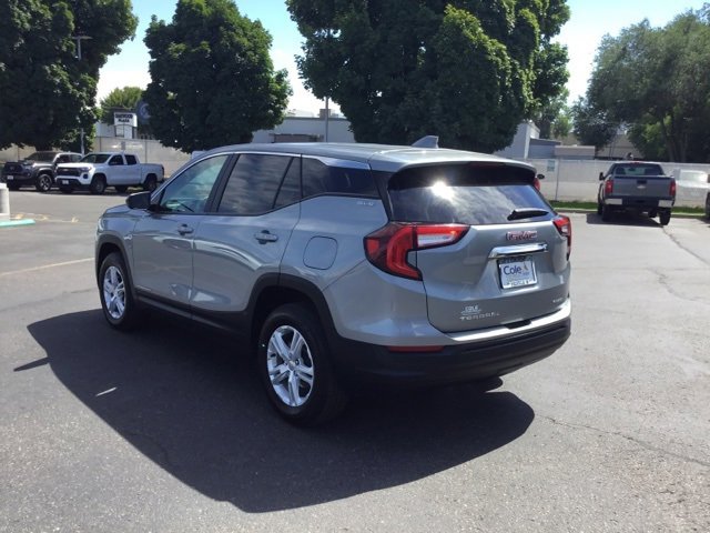 2024 Gmc Terrain SLE photo 6