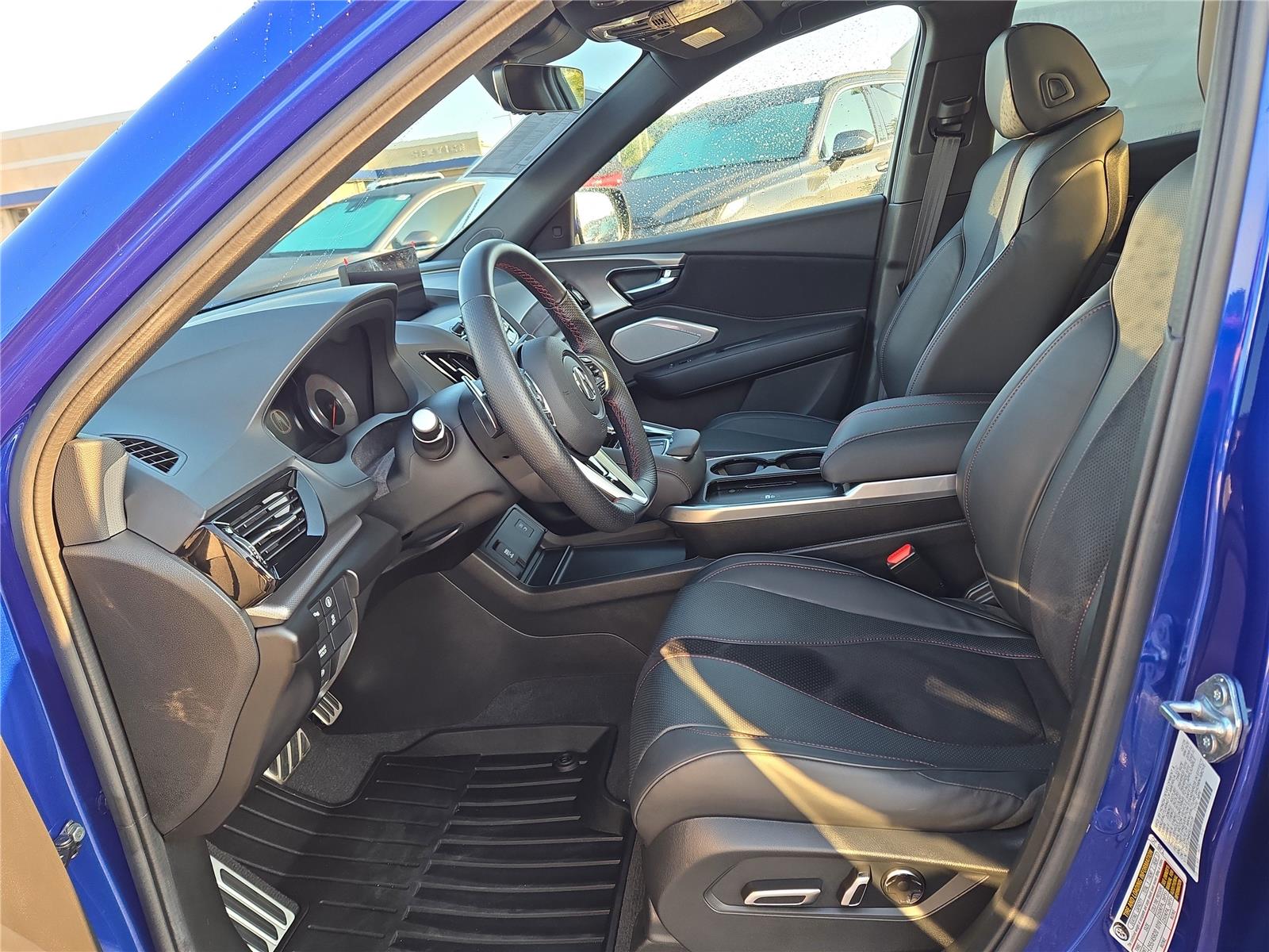 2025 Acura RDX A-Spec photo 18