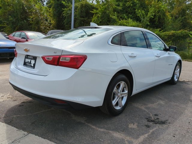 2023 Chevrolet Malibu 1LT photo 3