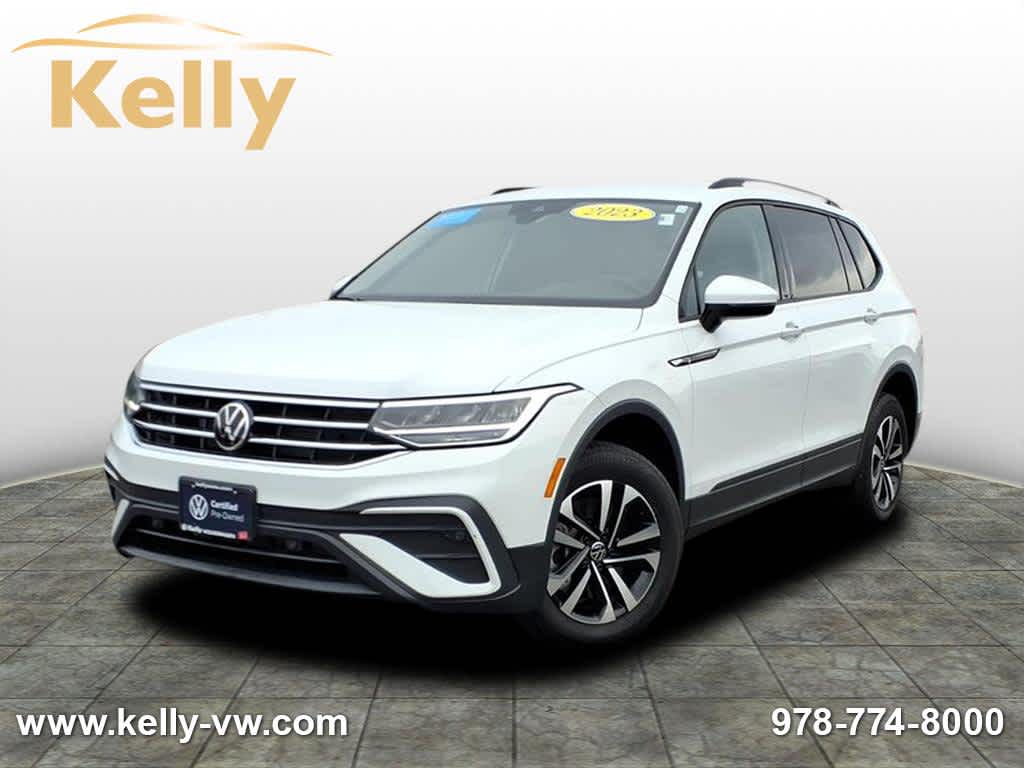 2023 Volkswagen Tiguan S's photo