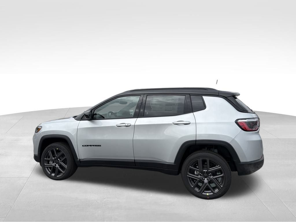 2026 Jeep Compass Limited Altitude photo 4