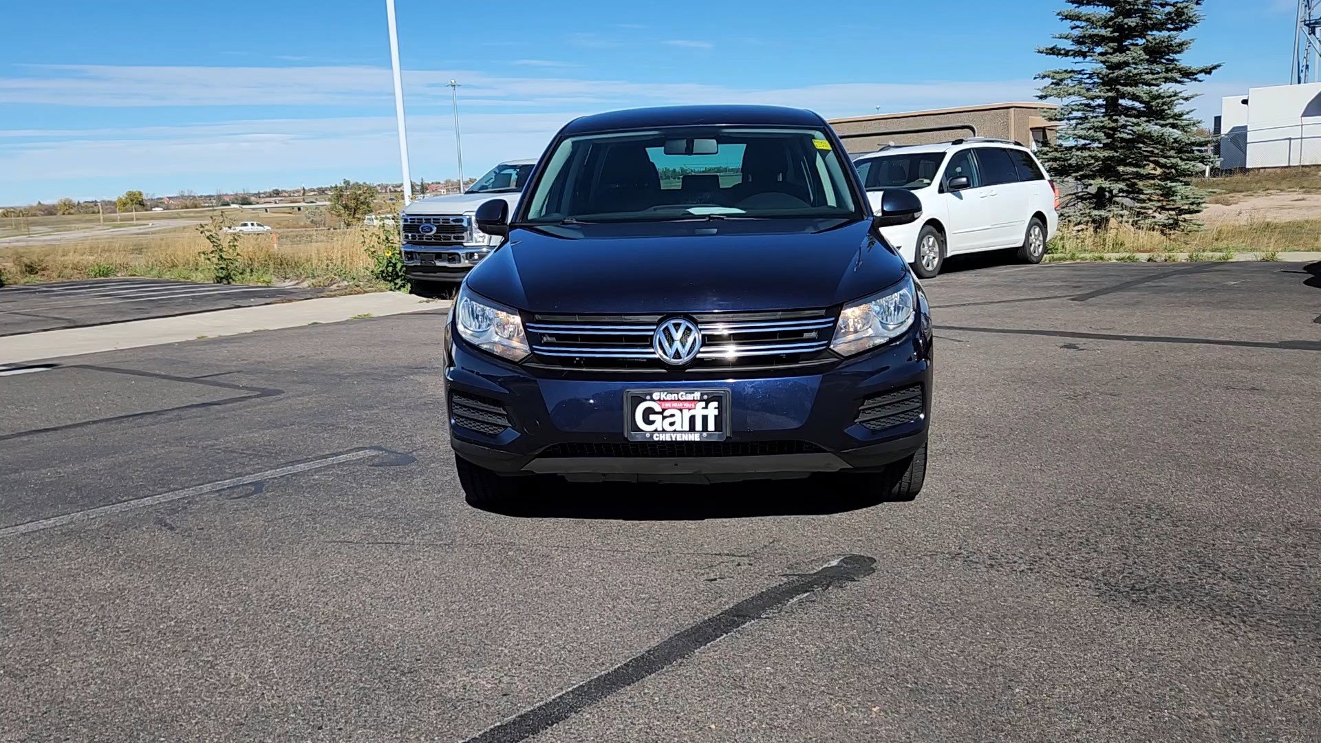 2014 Volkswagen Tiguan SE photo 4