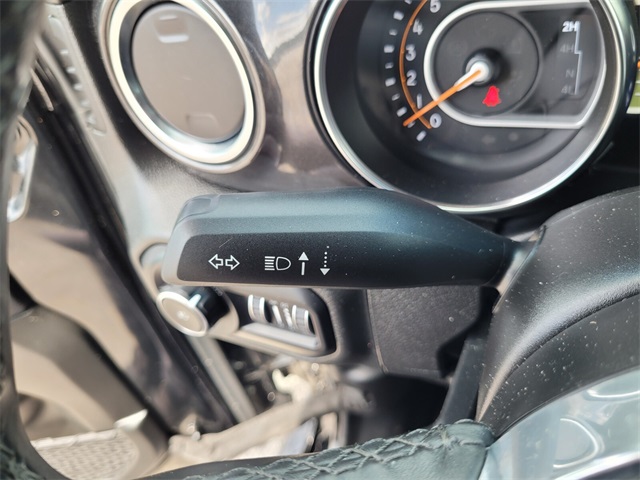2021 Jeep Wrangler Unlimited Sahara Altitude photo 29