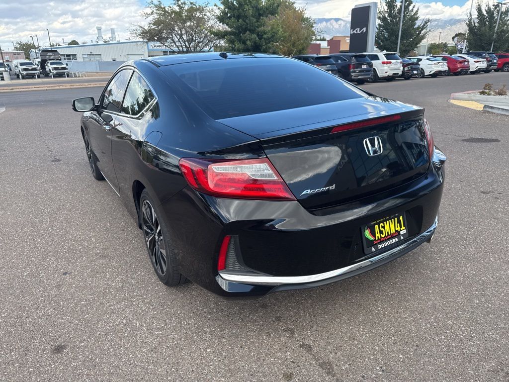 2016 Honda Accord EX photo 10