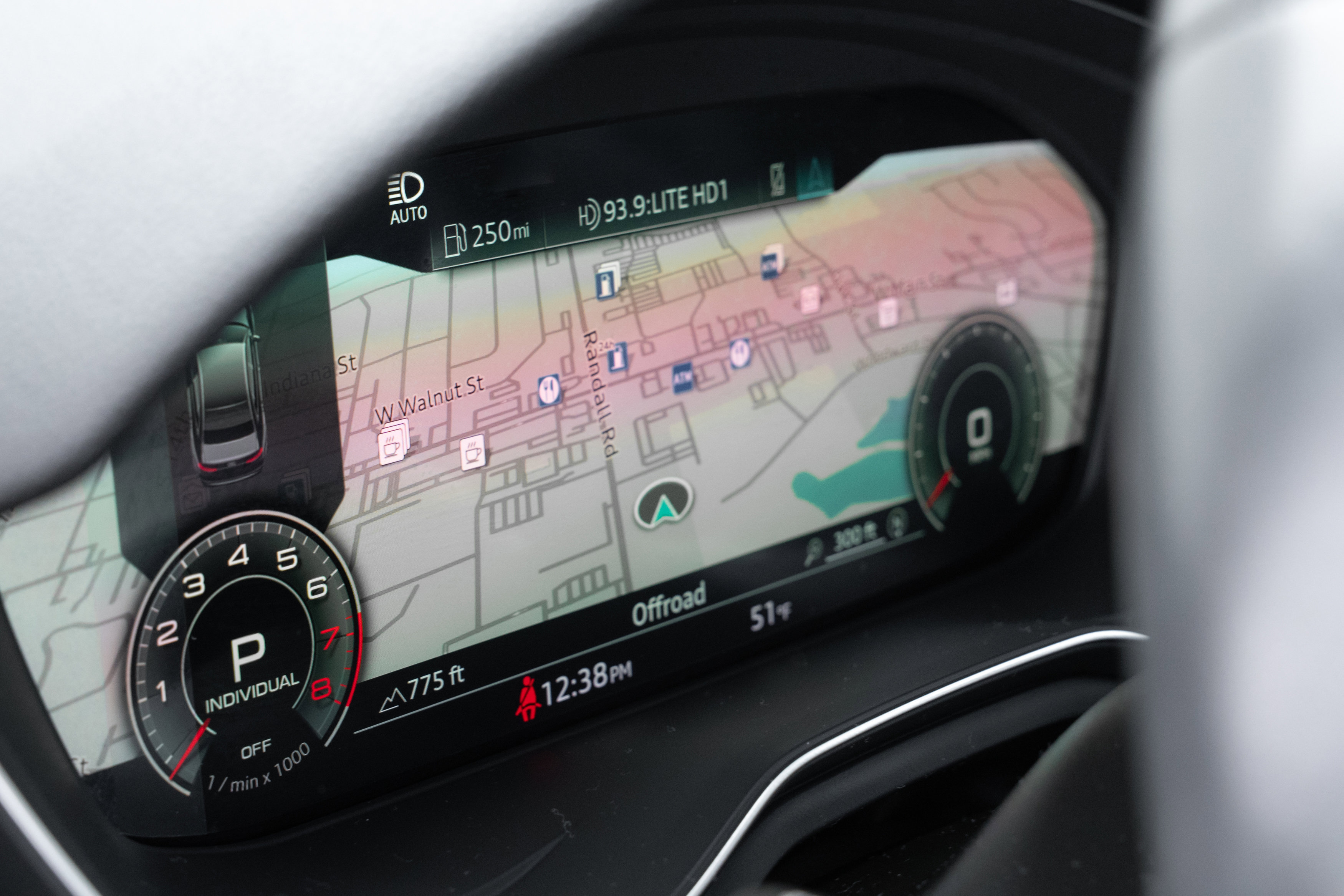 2023 Audi A4 S line Quattro Premium Plus photo 3