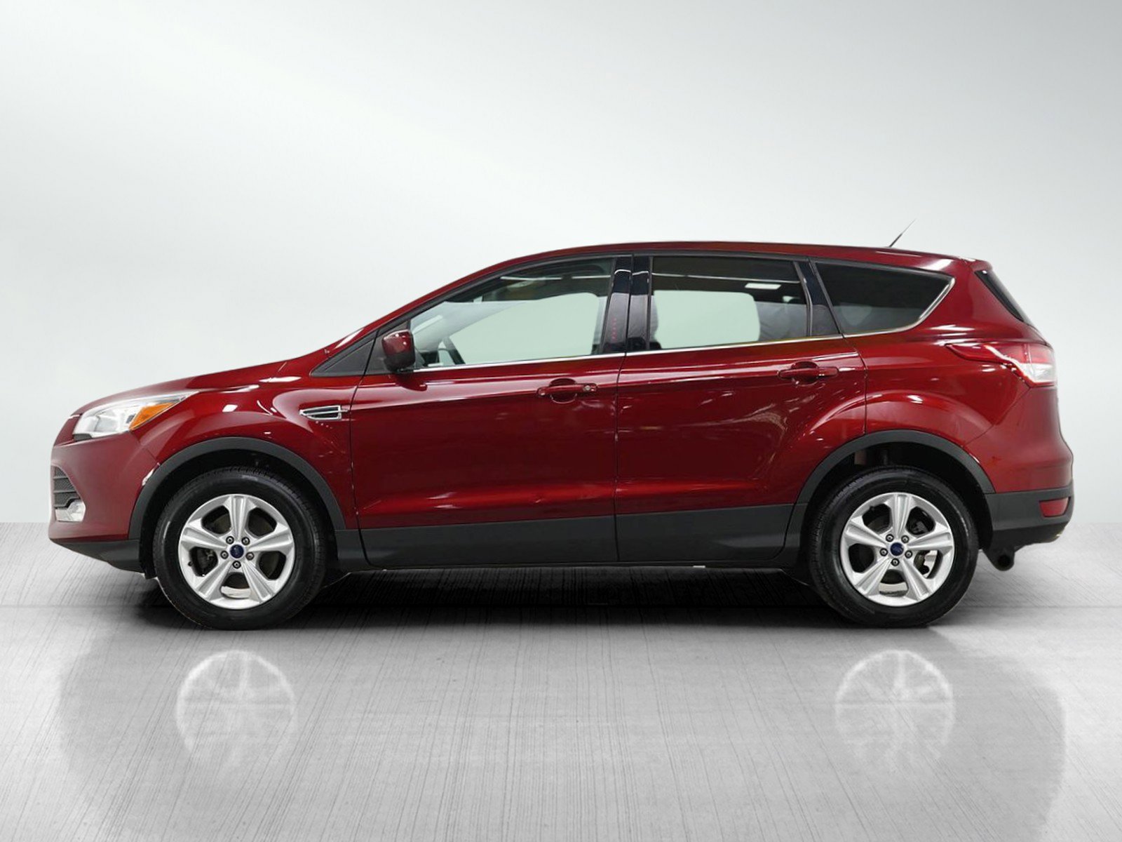 2016 Ford Escape SE photo 2