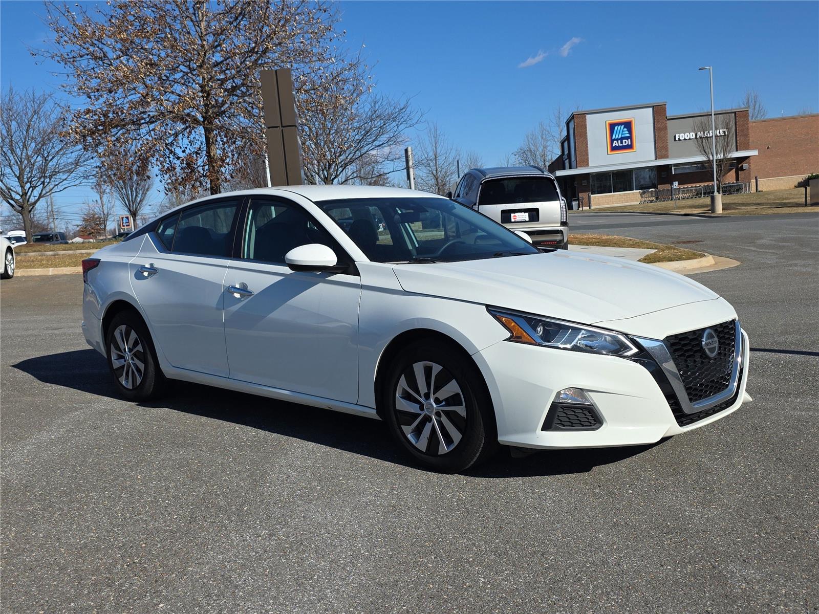 Used 2021 Nissan Altima S with VIN 1N4BL4BV3MN360989 for sale in Lynchburg, VA