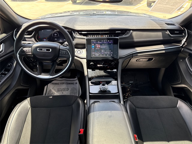 2024 Jeep Grand Cherokee Laredo Altitude X photo 12