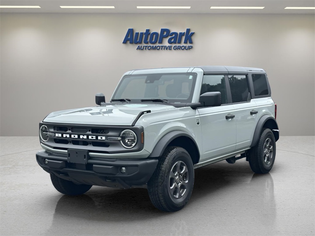 2024 Ford Bronco Big Bend photo 3