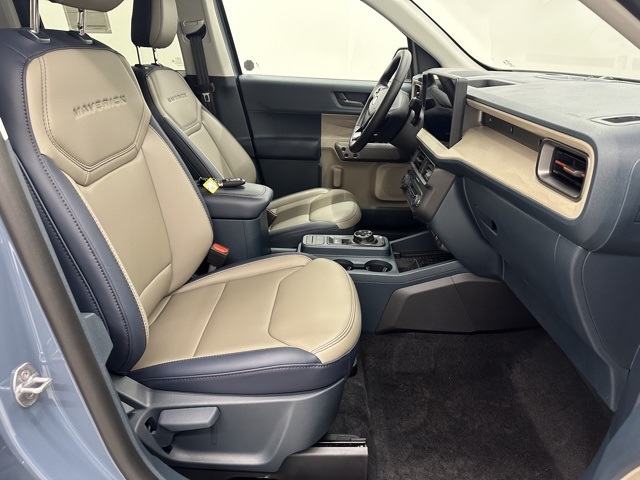 2025 Ford Maverick Lariat photo 6