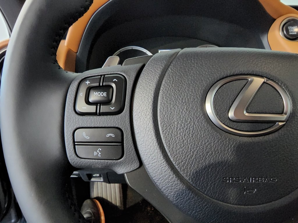 2025 Lexus IS 300 photo 15