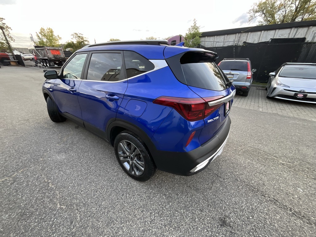 2022 Kia Seltos S photo 4