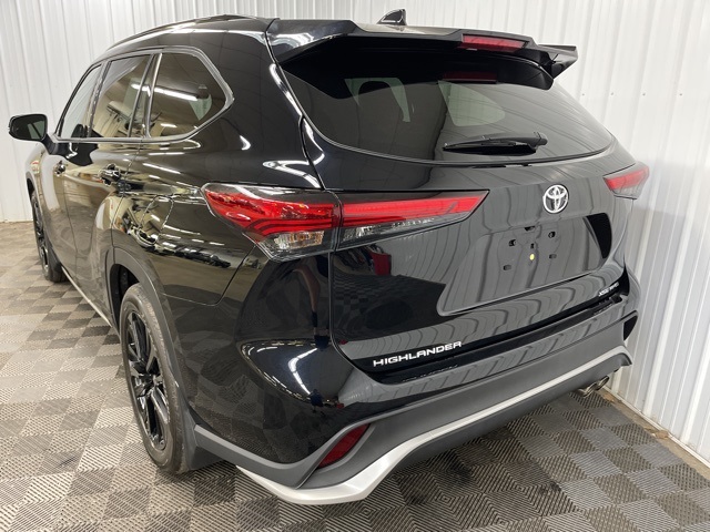 2023 Toyota Highlander XSE photo 4