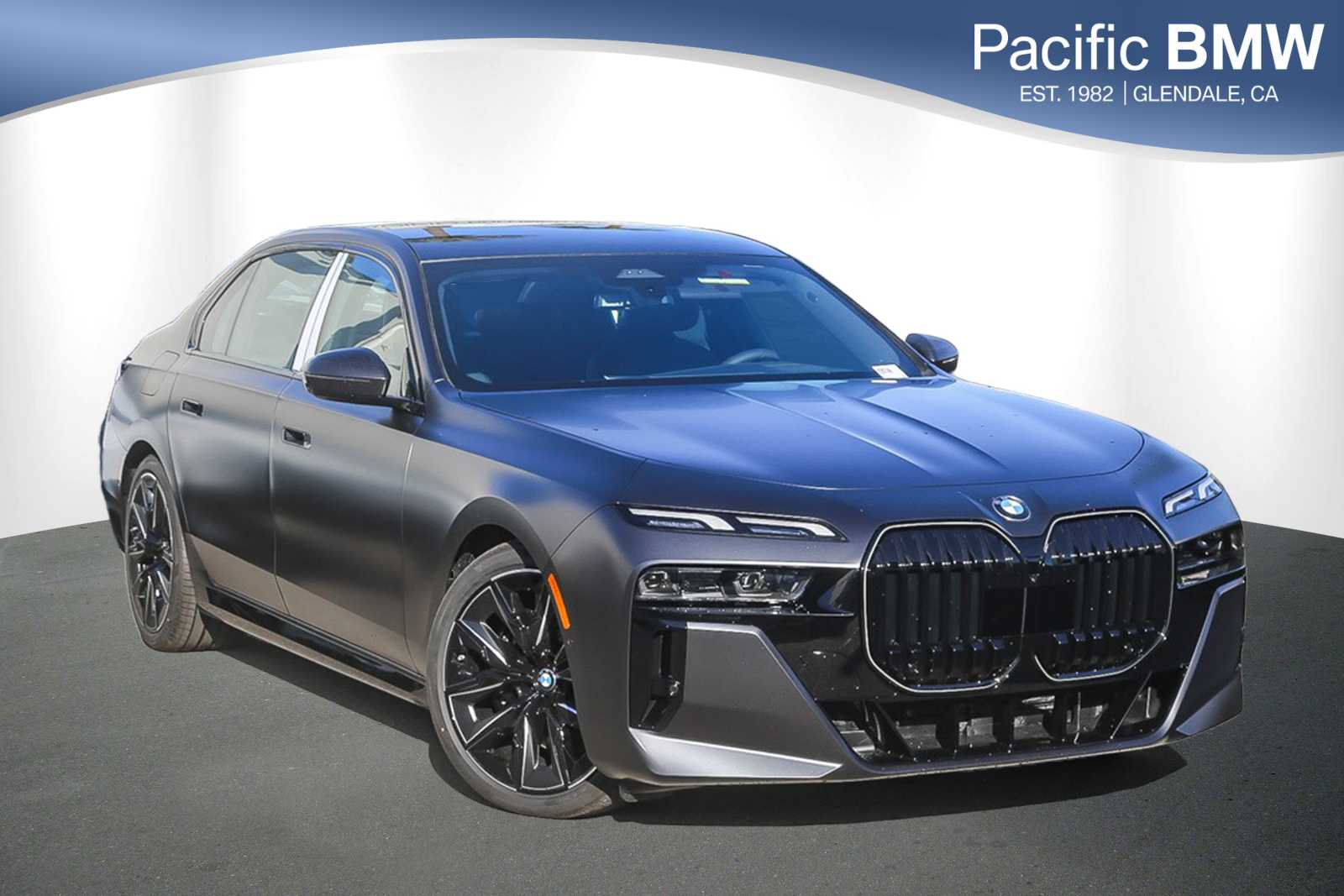 New 2026 BMW 7 Series 760i xDrive 4dr Car in Glendale #228746