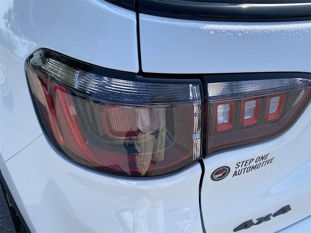 2025 Jeep Compass Latitude photo 9
