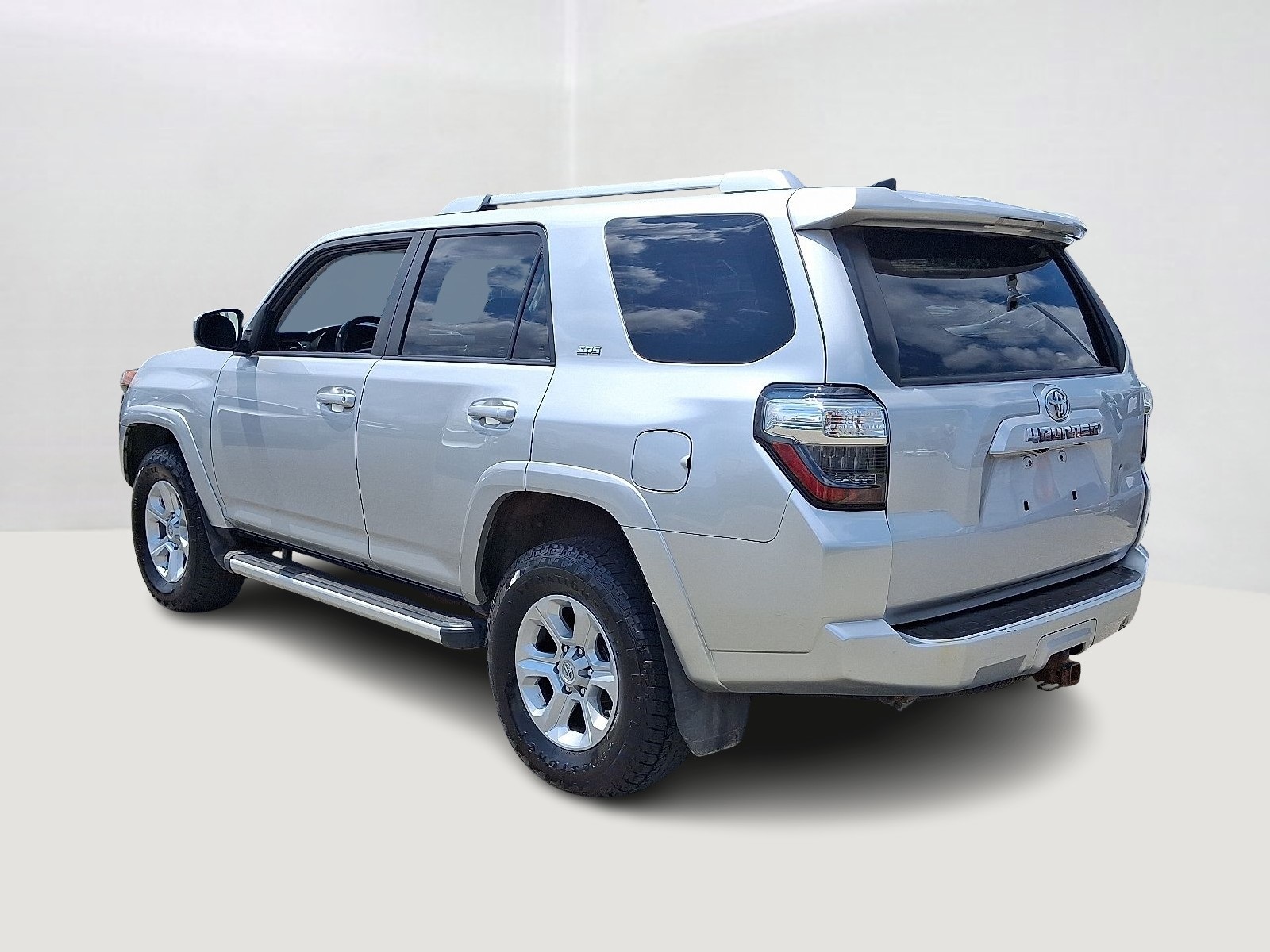 2018 Toyota 4Runner SR5 photo 7