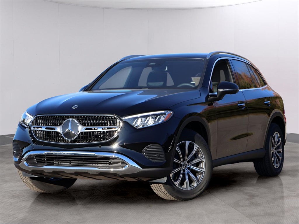 2026 Mercedes-Benz GLC Base's photo