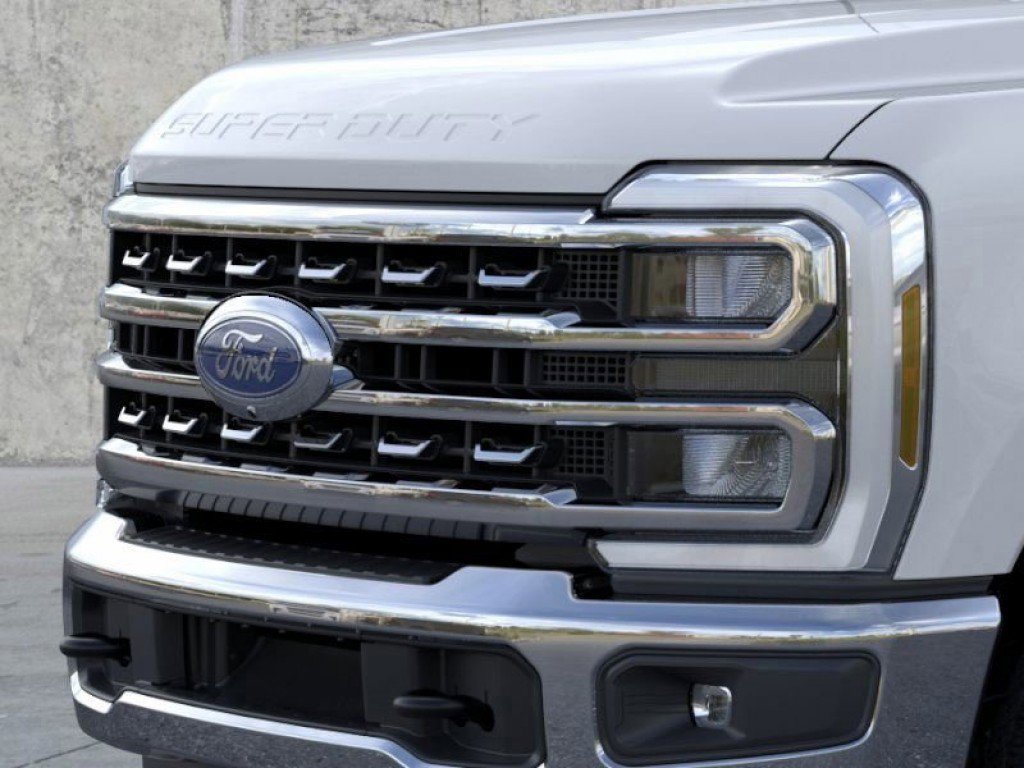 2026 Ford F-350 XLT photo 17