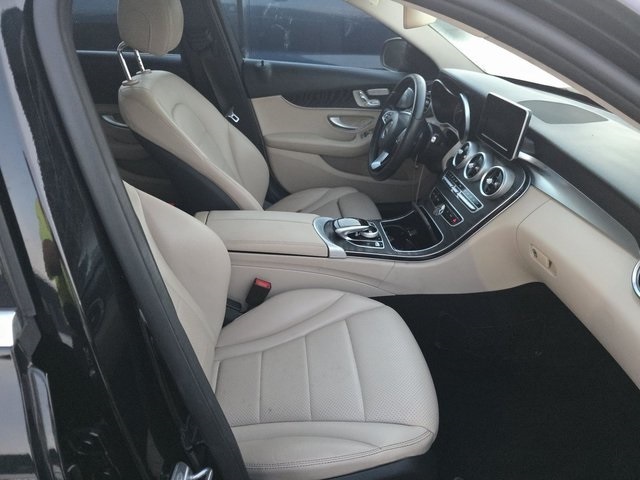 2016 Mercedes Benz C 300 photo 13