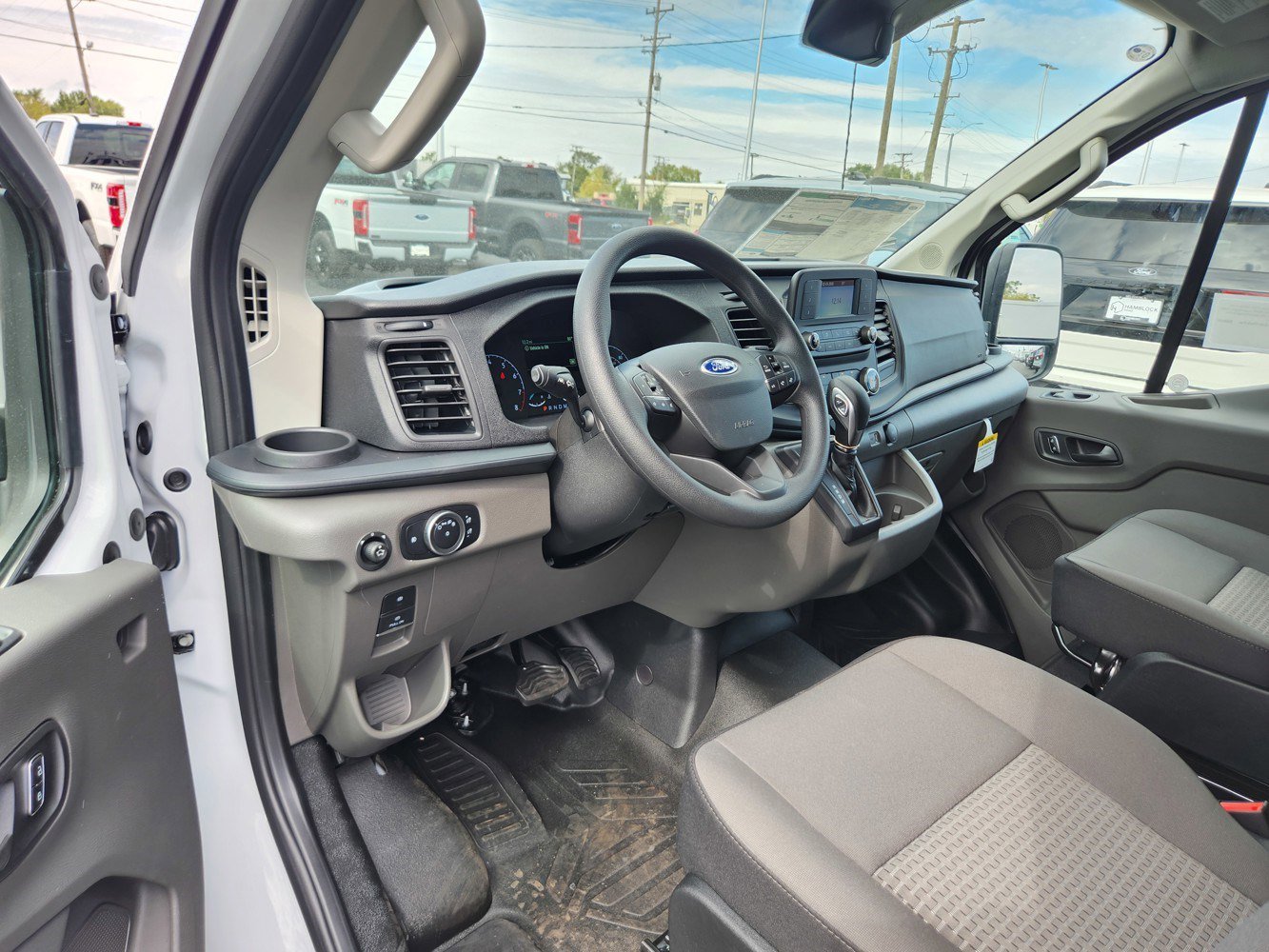 2025 Ford Transit Cargo Van photo 2